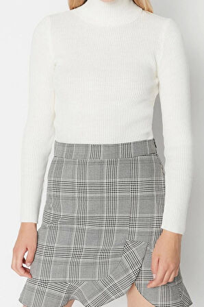 Kadın Modern Tarz Rahat Uzun Balıkçı Yaka Düz Kol Regular Triko Kazak