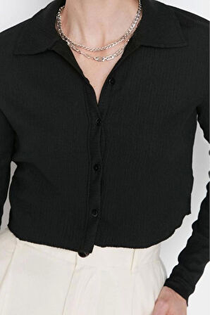 Stil Kadın Düğmeli Fitted Vücuda Oturan Polo Yaka Bürümcük Dokulu Bluz Crop Örme Slim Kalıp