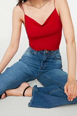 Moda Degaje Yaka Örme Slim Düz Desen Casual Günlük Regular Askılı Kol Bluz