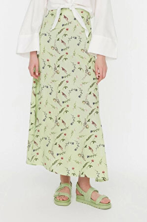 Moda Tesettür Regular Çiçekli Desen Günlük Maxi Boy Puantiye Desenli Çan Dokuma Etek