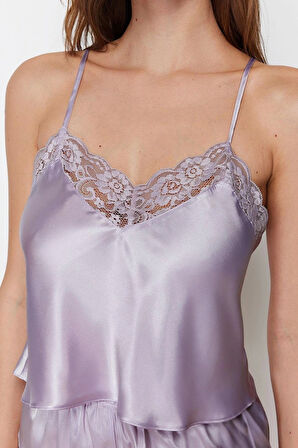 Tarz Rahat Kolsuz Kol Boru Paça Dantel Detaylı İp Saten Dokuma Pijama Takımı