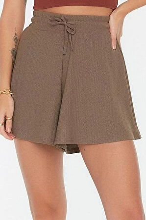 Moda Örme Normal Bel Geniş Paça Gündelik Vizon Rahat Kesim Normal Bel Bürümcük Dokulu Şort