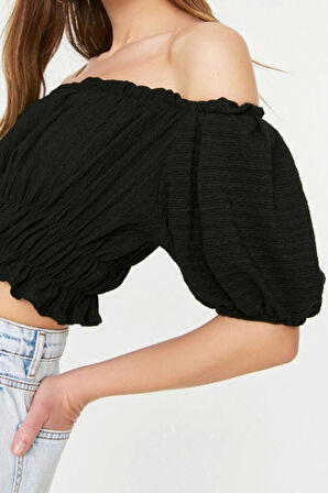Moda Carmen Yaka Örme Regular Düz Desen Casual Günlük Crop Kısa Kol Bluz