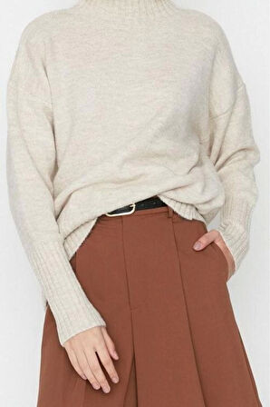 Kadın Modern Tarz Rahat Uzun Dik Yaka Düz Kol Regular Triko Kazak