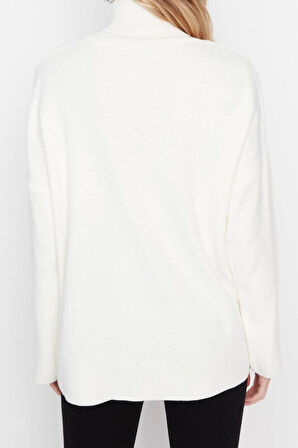 Stil Modern Kadın Regular Standart Kol Balıkçı Yaka Geniş Kalıp Basic Triko Kazak