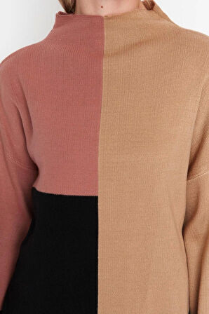 Kadın Modern Tarz Rahat Uzun Dik Yaka Renk Bloklu Kol Regular Triko Kazak