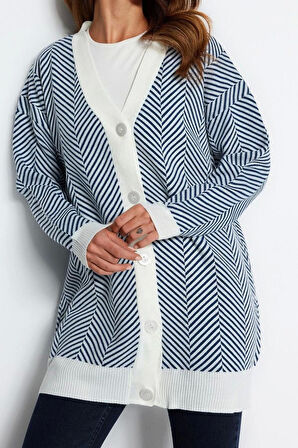 Kadın Modern Tarz Rahat Uzun V Yaka Çizgili Kol Regular Triko Hırka