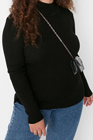 Büyük Beden Kadın Modern Tarz Rahat Uzun Yarım Balıkçı Yaka Düz Kol Regular Triko Kazak