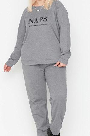 Tarz Rahat Büyük Beden Uzun Kollu Lastikli Paça Baskılı Pamuklu Örme Pijama Takımı