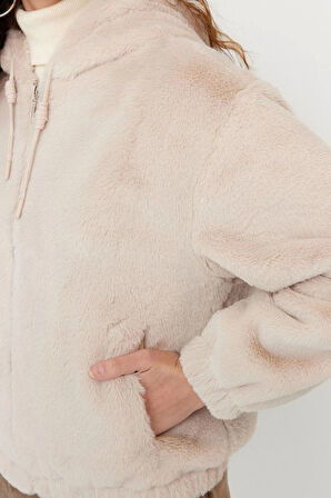 Tasarım Düz Astarlı Yaka Standart Regular Kapüşonlu Kadın Oversize Kapüşonlu Peluş Mont