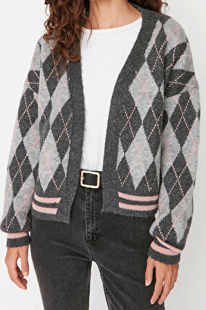 Kadın Modern Tarz Rahat Uzun V Yaka Baklava Kol Regular Triko Hırka