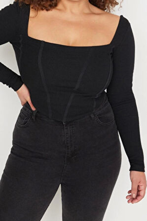 Stil Kadın Fittilli Biye Detaylı Bluz Crop Örme Fitted Kalıp Büyük Beden