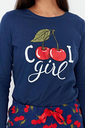 Tarz Rahat Uzun Kollu Boru Paça %100 Pamuklu Kiraz Baskılı Örme Pijama Takımı