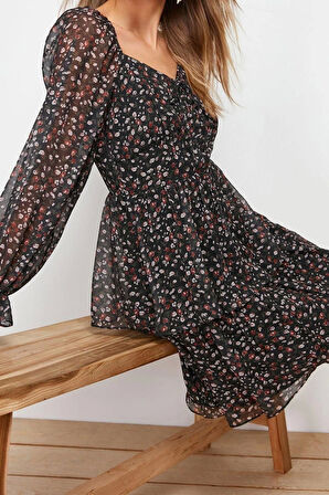 Moda Regular Gündüz Gece Şifon Dokuma Kalp Yaka Uzun Kol Skater Mini Boy Elbise