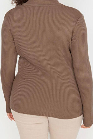 Büyük Beden Kadın Modern Tarz Rahat Uzun Yarım Balıkçı Yaka Düz Kol Regular Triko Kazak