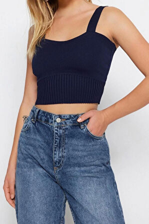 Moda Kare Yaka Triko Slim Düz Desen Casual Günlük Crop Askılı Kol Bluz