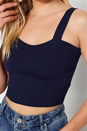 Moda Kare Yaka Triko Slim Düz Desen Casual Günlük Crop Askılı Kol Bluz