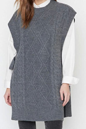 Stil Modern Kadın Midi Düşük Kol Bisiklet Yaka Tesettür Beli Bağlamalı Saç Örgülü Triko Süveter