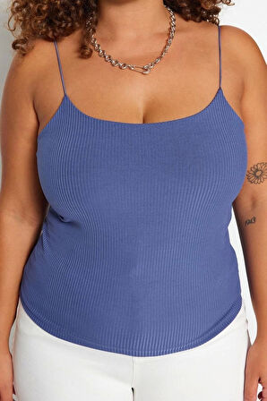 Moda Büyük Beden Kare Yaka Örme Fit Düz Desen Casual Günlük Crop Askılı Kol Bluz