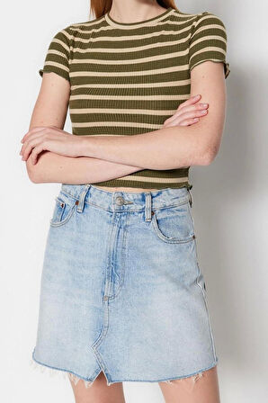 Moda Bisiklet Yaka Örme Slim Çizgili Desen Casual Günlük Crop Kısa Kol Bluz