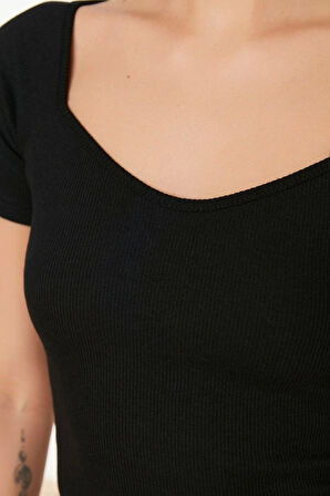 Moda Kalp Yaka Örme Fit Düz Desen Casual Günlük Regular Kısa Kol Bluz
