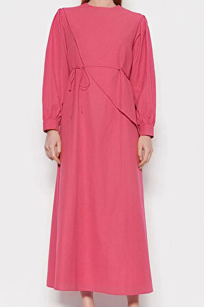 Moda Stil Regular Bisiklet Yaka Maxi Boy Tesettür Kuşaklı Önü Parçalı Pamuklu Dokuma Astarsız Elbise