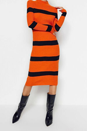 Moda Slim Casual Günlük Tek Plaka Triko Dik Yaka Uzun Kol Bodycone Midi Boy Elbise