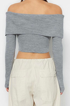 Kadın Modern Tarz Rahat Uzun Carmen Yaka Düz Kol Crop Triko Kazak