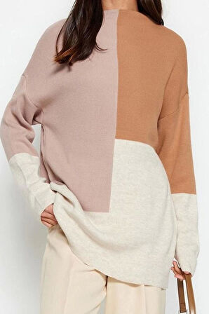 Kadın Modern Tarz Rahat Uzun Dik Yaka Renk Bloklu Kol Regular Triko Kazak