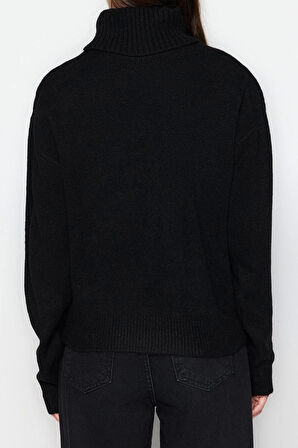 Kadın Modern Tarz Rahat Uzun Balıkçı Yaka Düz Kol Regular Triko Kazak