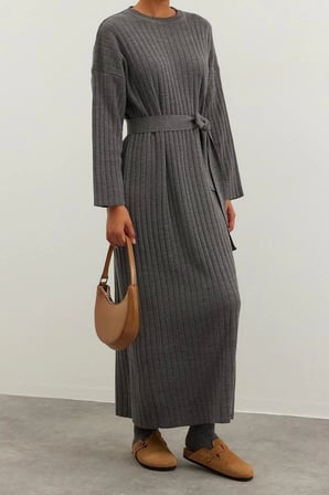 Moda Rahat Günlük Ribana Kaşkorse Triko Bisiklet Yaka Uzun Kol A-Line Maxi Boy Tesettür Elbise