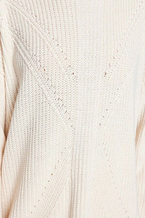 Kadın Modern Tarz Rahat Uzun Bisiklet Yaka Ajurlu Kol Regular Triko Kazak