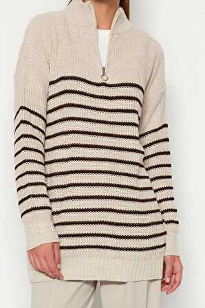 Stil Modern Kadın Midi Düşük Kol Yarım Balıkçı Yaka Tesettür Çizgili Fermuar Detaylı Triko Kazak