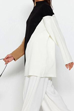 Kadın Modern Tarz Rahat Uzun Dik Yaka Renk Bloklu Kol Regular Triko Kazak