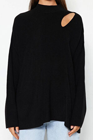 Stil Modern Kadın Regular Standart Kol Bisiklet Yaka Geniş Kalıp Pencere Cut Out Triko Kazak