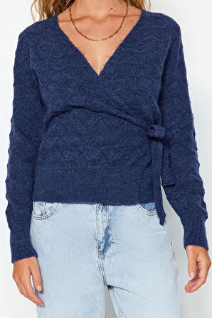 Stil Modern Kadın Regular Standart Kol Kruvaze Yumuşak Dokulu Yaka Triko Kazak