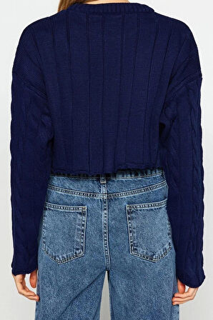 Kadın Modern Tarz Rahat Uzun Bisiklet Yaka Saç Örgü Kol Crop Triko Kazak