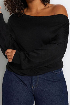 Büyük Beden Kadın Modern Tarz Rahat Uzun Carmen Yaka Düz Kol Regular Triko Kazak