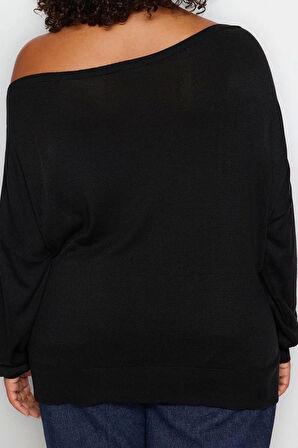 Büyük Beden Kadın Modern Tarz Rahat Uzun Carmen Yaka Düz Kol Regular Triko Kazak