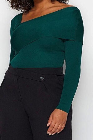 Büyük Beden Kadın Modern Tarz Rahat Uzun Asimetrik Yaka Düz Kol Regular Triko Kazak