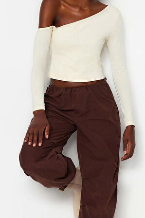 Moda Asimetrik Yaka Örme Slim Düz Desen Casual Günlük Crop Uzun Kol Bluz