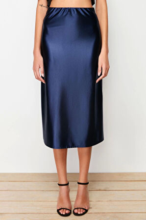 Moda A-line Düz Desen Günlük Midi Boy Premium Saten A Kesim Çan Form Midi Örme Etek