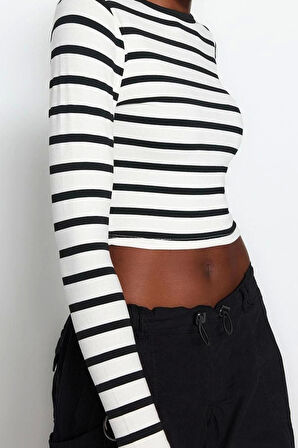 Moda Bisiklet Yaka Örme Slim Çizgili Desen Casual Günlük Crop Uzun Kol Bluz