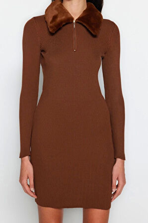 Moda Stil Slim Polo Yaka Mini Boy Triko Suni Kürk Detaylı Elbise