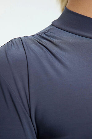 Stil Kadın Fitted Vücuda Oturan Kol Büzgülü Esnek Bluz Crop Örme Slim Kalıp