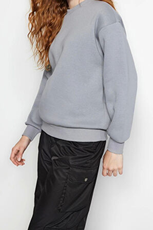 Regular Bisiklet Yaka Düşük Kol Regular Kalın İçi Polarlı Normal Kalıp Basic Örme Sweatshirt