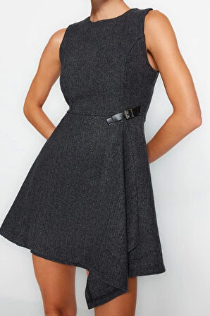 Moda Stil Regular Bisiklet Yaka Mini Boy A Kesim Eteği Asimetrik Dokuma Elbise