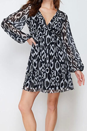 Moda Regular Gündüz Gece Şifon Dokuma V Yaka Uzun Kol A-Line Mini Boy Elbise