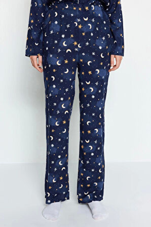 Tarz Rahat Uzun Kollu Boru Paça Galaksi Desenli Viskon Dokuma Pijama Takımı