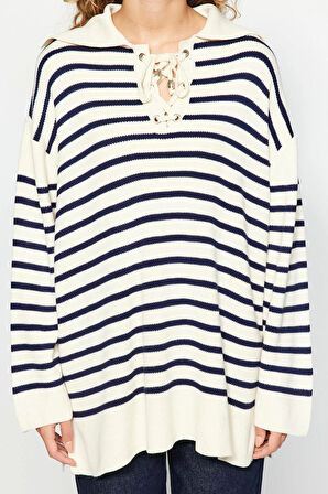 Kadın Modern Tarz Rahat Uzun Kare Yaka Çizgili Kol Regular Triko Kazak